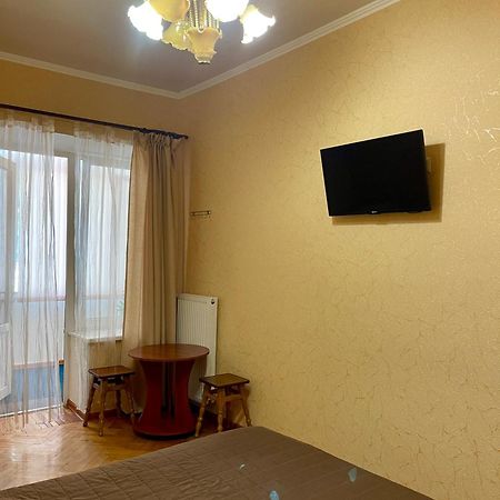 Затишні Номери В Самому Центрі Одеси Odessa Dış mekan fotoğraf